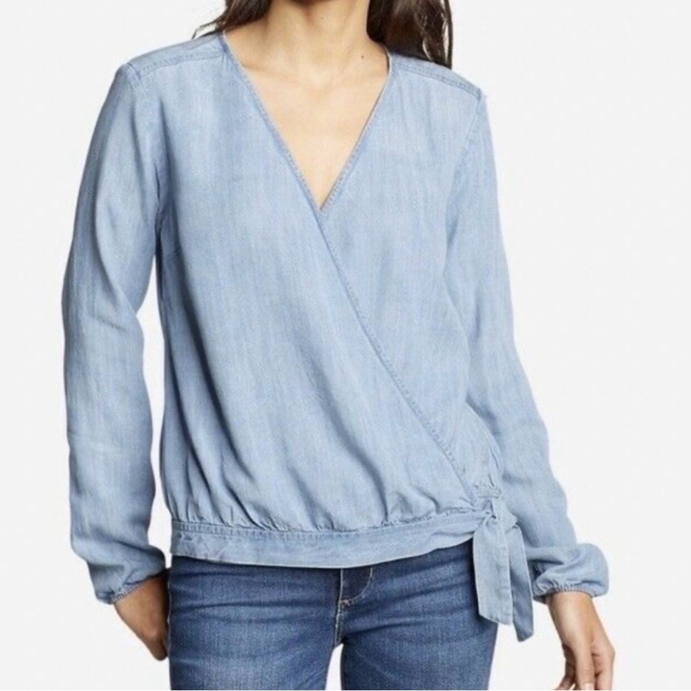 Eddie Bauer Denim Wrap Top Size Small Petite Light Blue Vneck Casual Tie Front